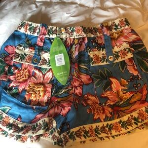 Farm Rio Wonderful Bouquet Blue Linen Shorts size large and brand new